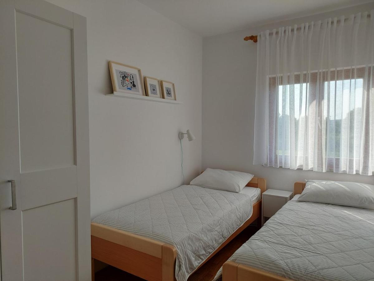 Apartments Vlašići Buitenkant foto